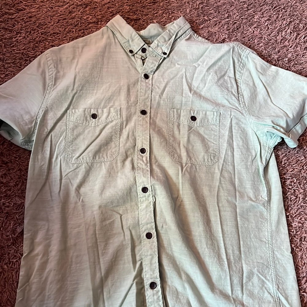 Men’s Mint Green Button Up Shirt
